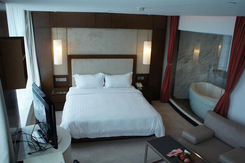 The Hanoi Club Hotel & Residences מראה חיצוני תמונה